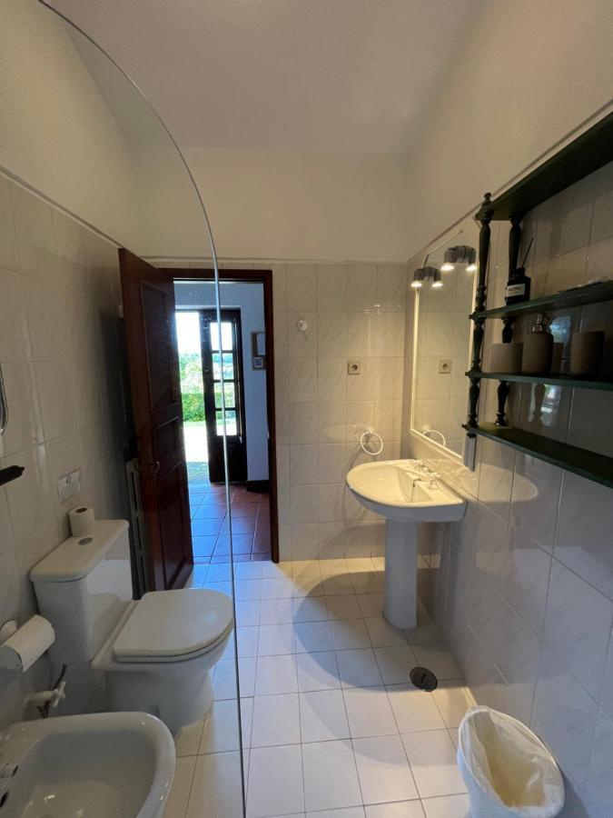 Bed and Breakfast The Quixote House Каминья Экстерьер фото